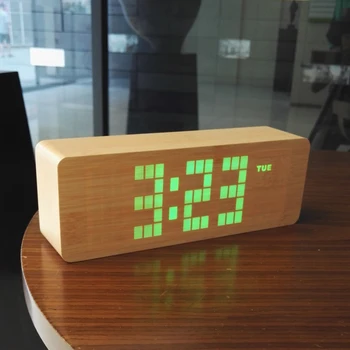Clássico pastoral de madeira relógios de moda função de controle de som molde de Madeira LED Relógio Breve office despertadores